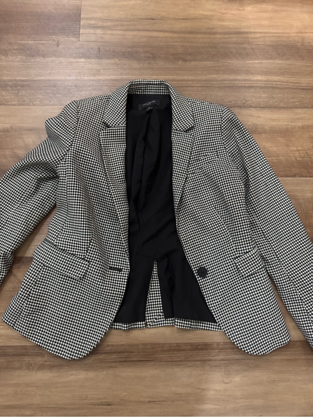 Ann Taylor Petite Houndstooth Blazer - Black & White
